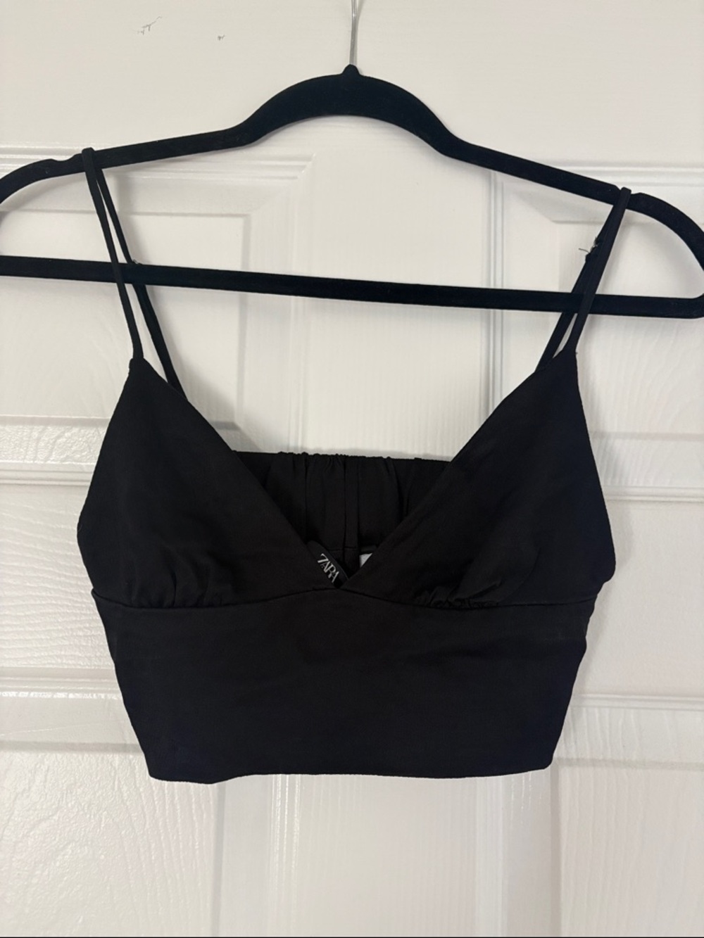 Zara Black Cropped Tank Top with Spaghetti Straps